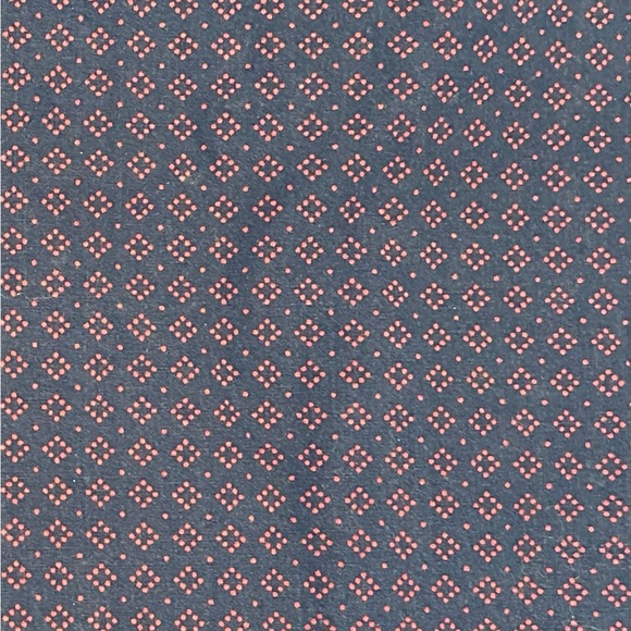 Banana Republic Men’s Dress Shirt - Picture 3 of 8